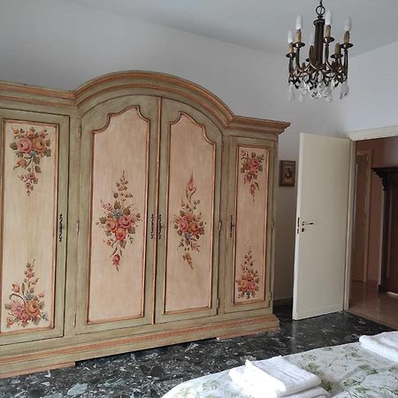 La Colonna Holiday House Apartment Lecce Bagian luar foto